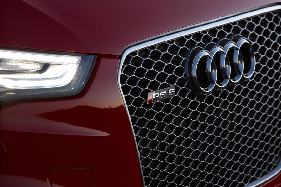 Детали экстерьера Audi RS5 Coupe 2012 года  (NA) (фото 24 из 104)